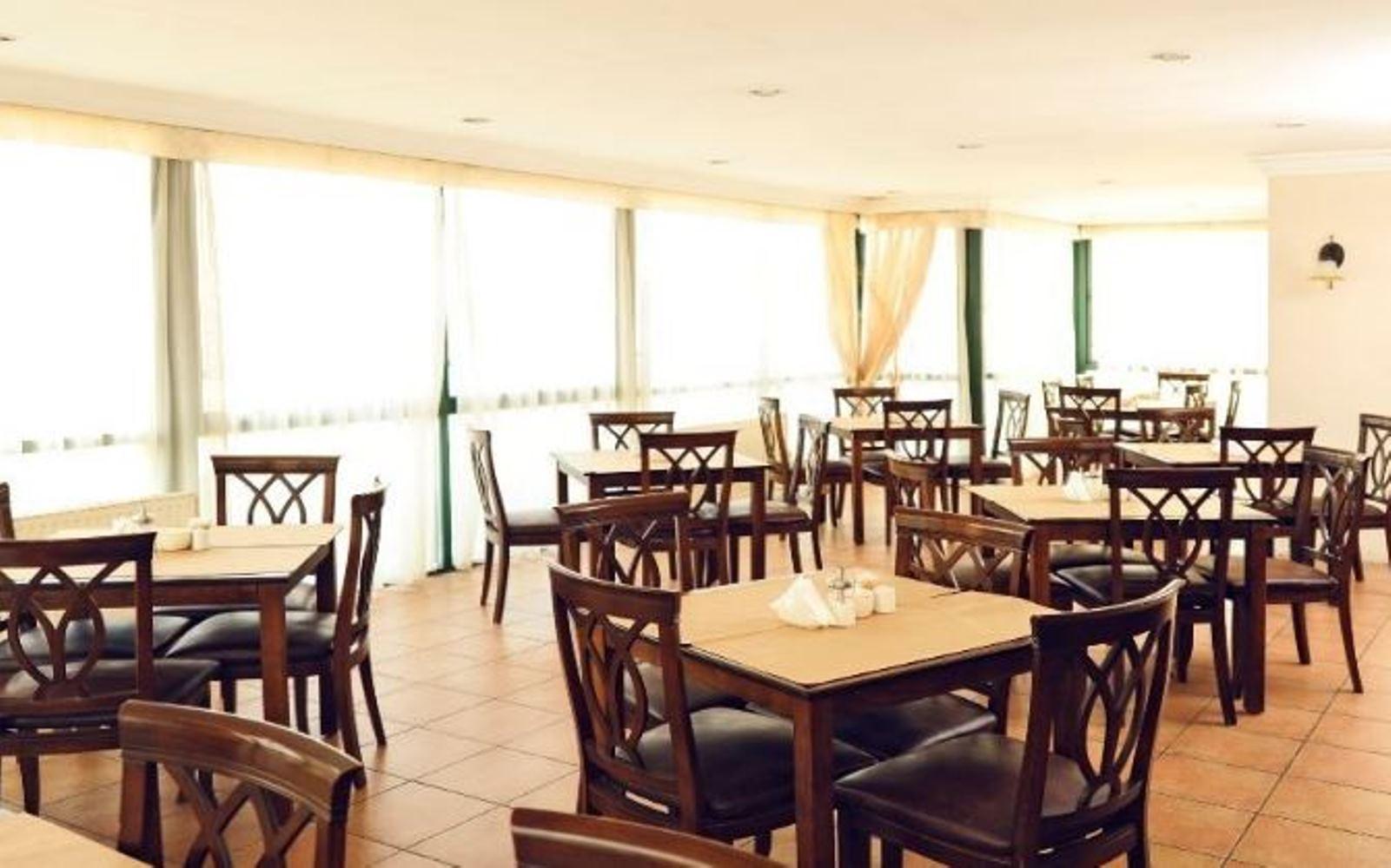 Uestuen Hotel Alsancak Измир Екстериор снимка